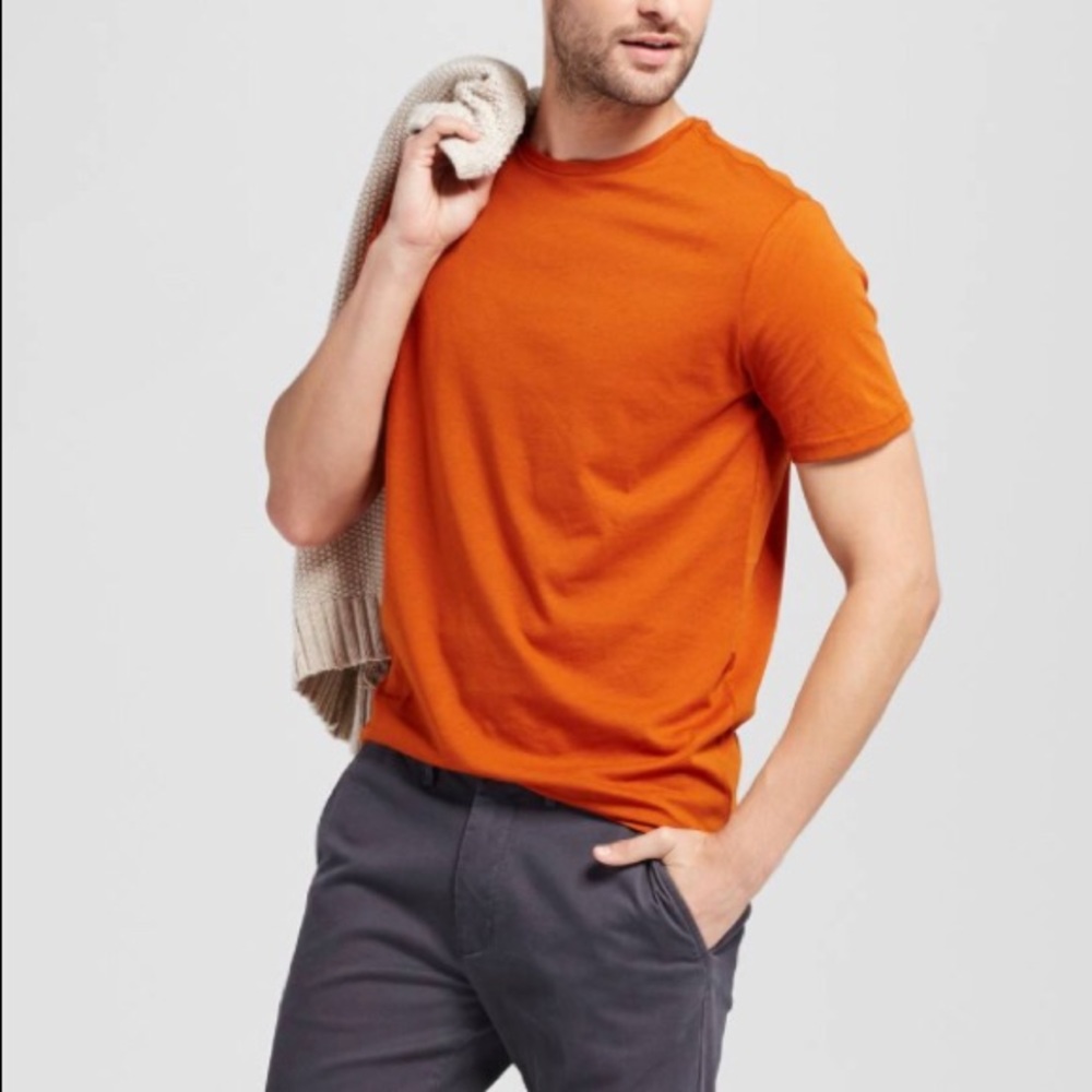 MEN'S T-SHIRT
